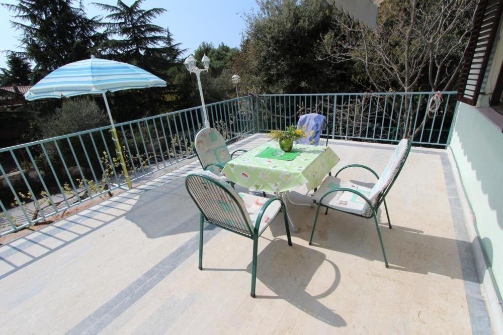 Apartments Sandra Rovinj Kamer foto